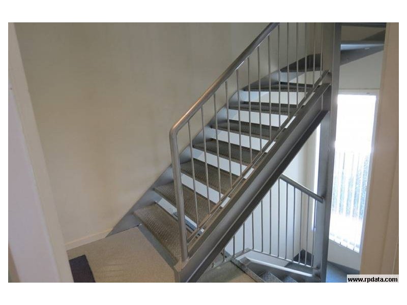 4/20 Tourangeau Crescent, Varsity Lakes QLD 4227