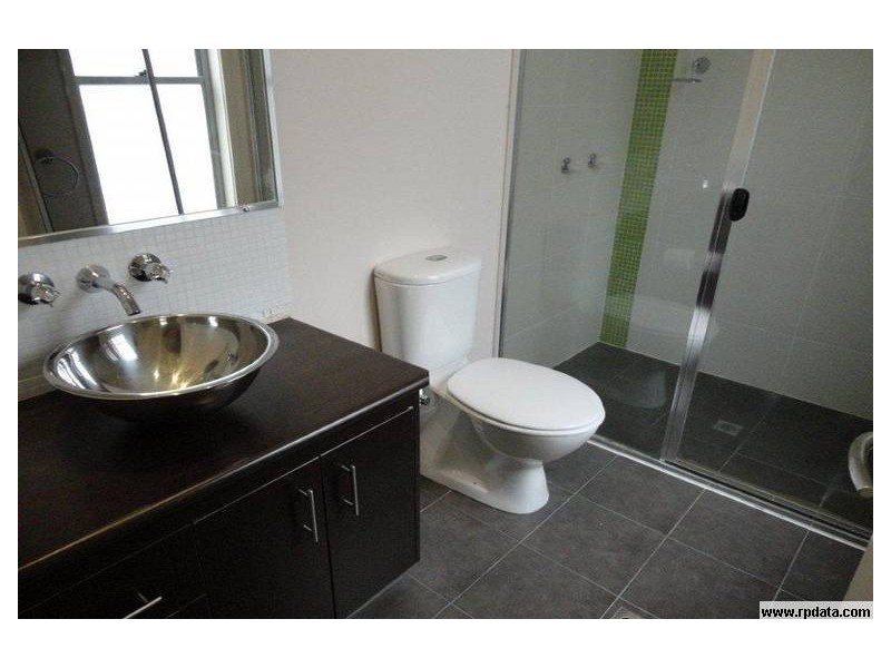 4/20 Tourangeau Crescent, Varsity Lakes QLD 4227