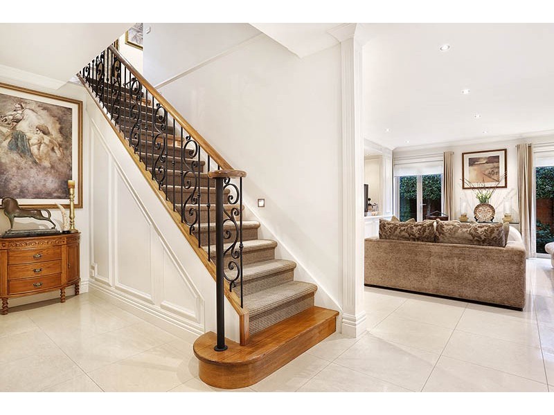 2 Walsh Street, Coburg VIC 3058