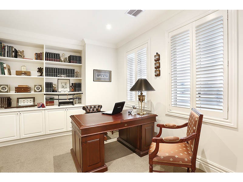 2 Walsh Street, Coburg VIC 3058