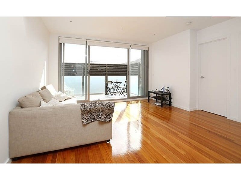 8/14A Bent Street, Brunswick West VIC 3055