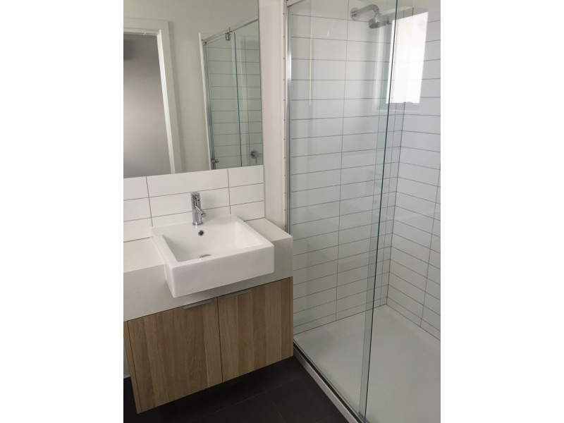 4/274 Ballarat Road, Footscray VIC 3011