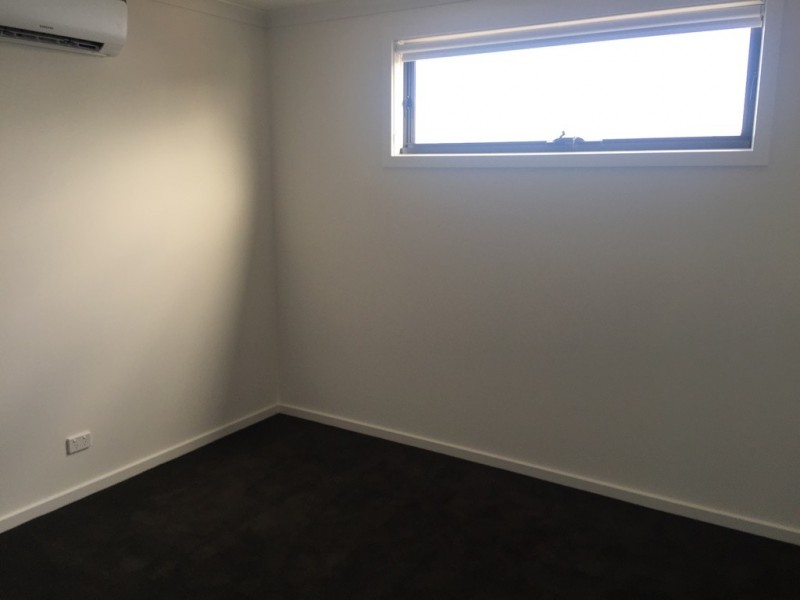 4/274 Ballarat Road, Footscray VIC 3011