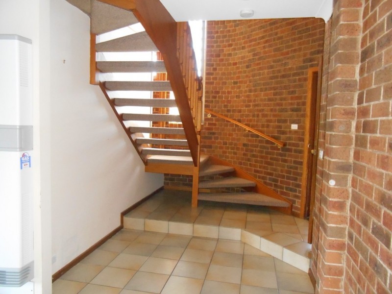 4/36 The Grove, Coburg VIC 3058