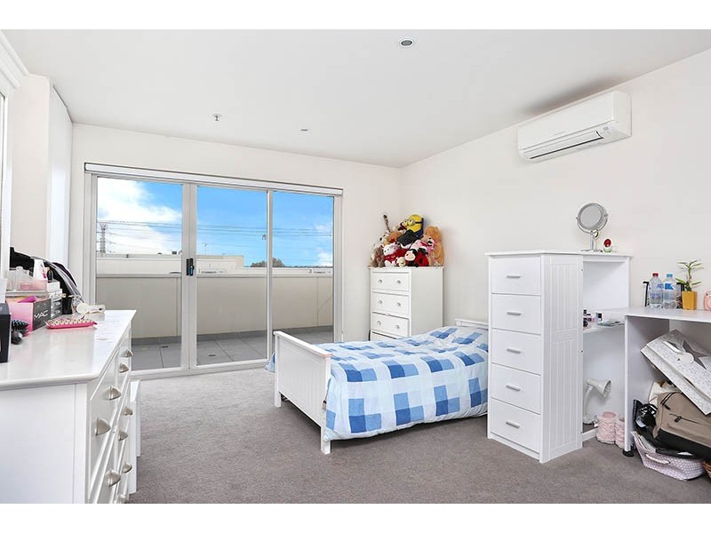 12/7-9 Bell street, Coburg VIC 3058