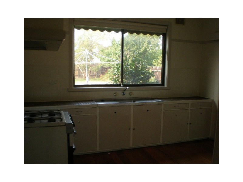 9 Heather Ave, Pascoe Vale VIC 3044