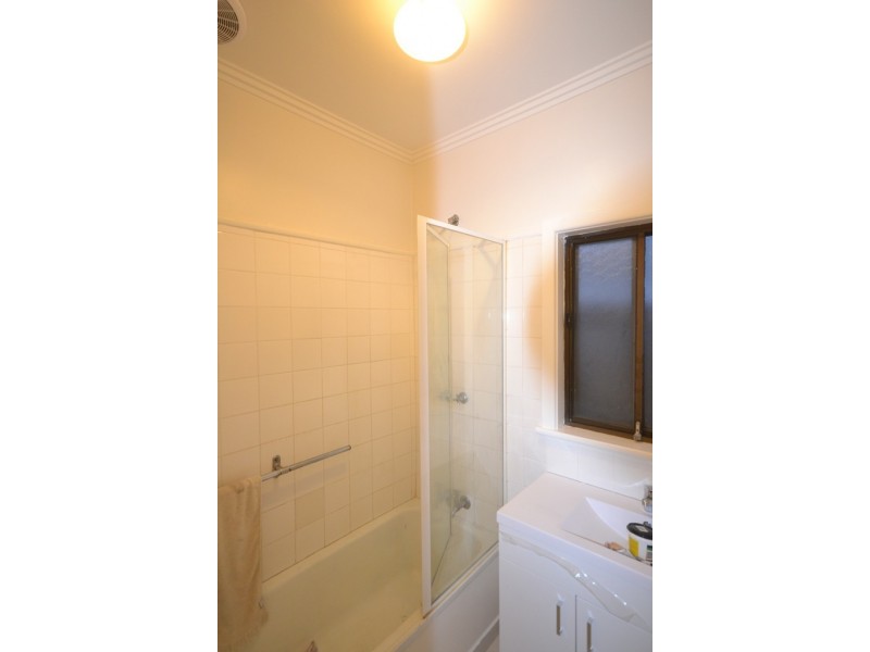 9 Heather Ave, Pascoe Vale VIC 3044