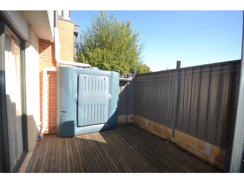 4/399-401 Albion Street, Brunswick VIC 3056