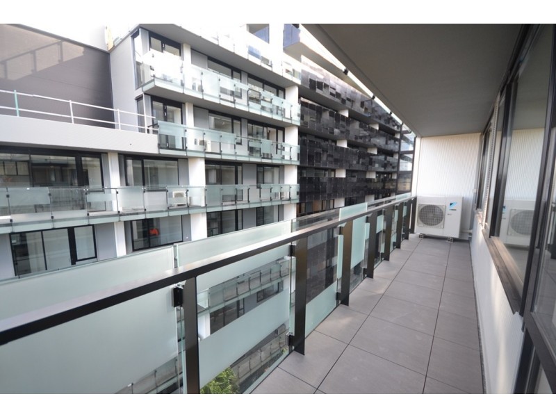 728/1 Shamrock Street, Abbotsford VIC 3067
