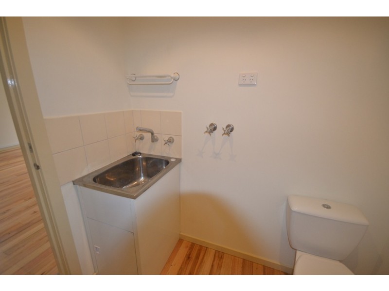 12 Rope Walk, Brunswick VIC 3056