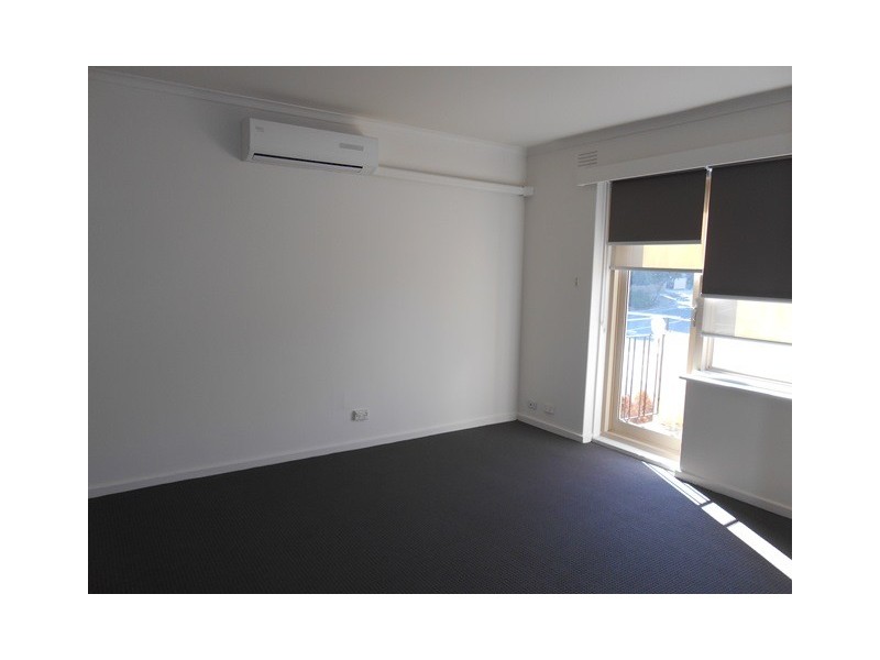 10/12 Allard street, Brunswick West VIC 3055