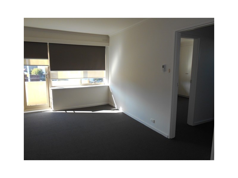 10/12 Allard street, Brunswick West VIC 3055