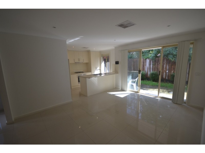 2/50 Daley Street, Glenroy VIC 3046