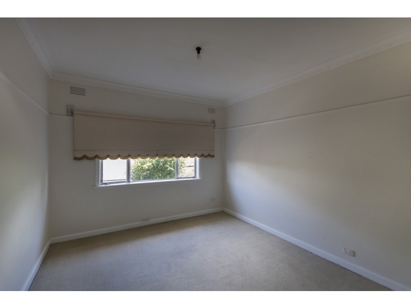 11 Alec Crescent, Fawkner VIC 3060