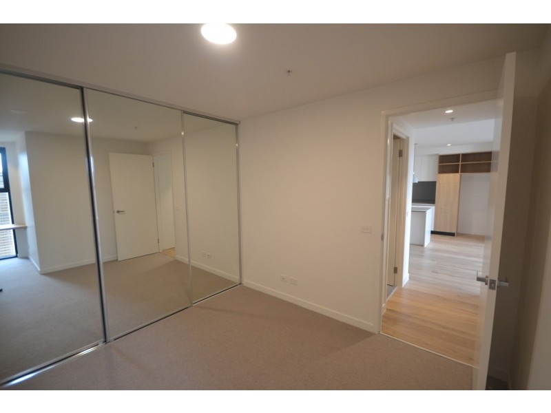 702/79 Market Street, South Melbourne VIC 3205