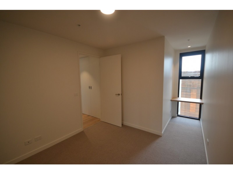 702/79 Market Street, South Melbourne VIC 3205