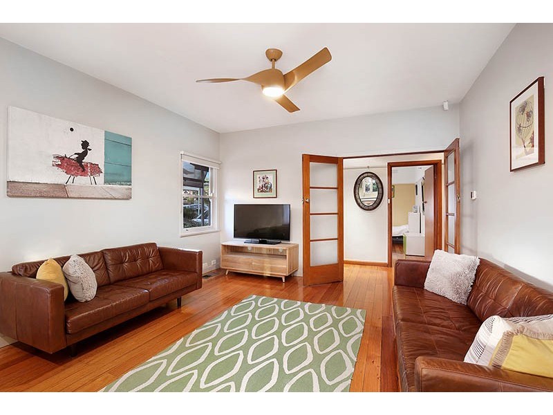 13 James Street, Preston VIC 3072