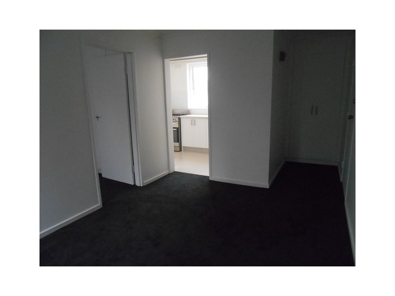 4/14 Blyth Street, Brunswick VIC 3056