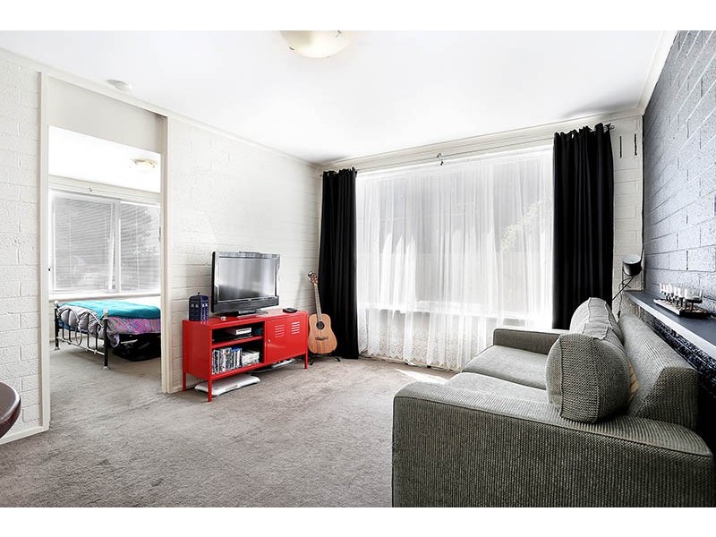 4/10 Station Street, Fairfield VIC 3078