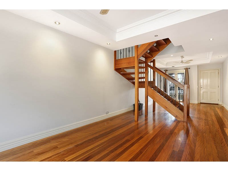 1A The Avenue, Coburg VIC 3058