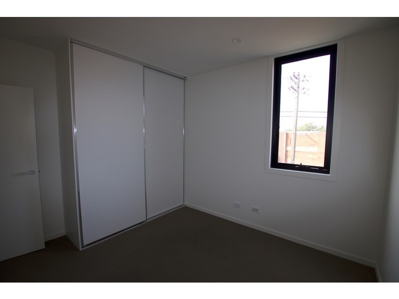 107/51 Gaffney Street, Coburg VIC 3058