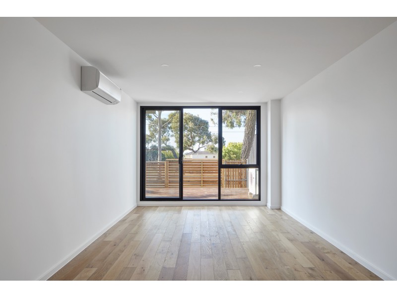 104/956 Doncaster Road, Doncaster East VIC 3109