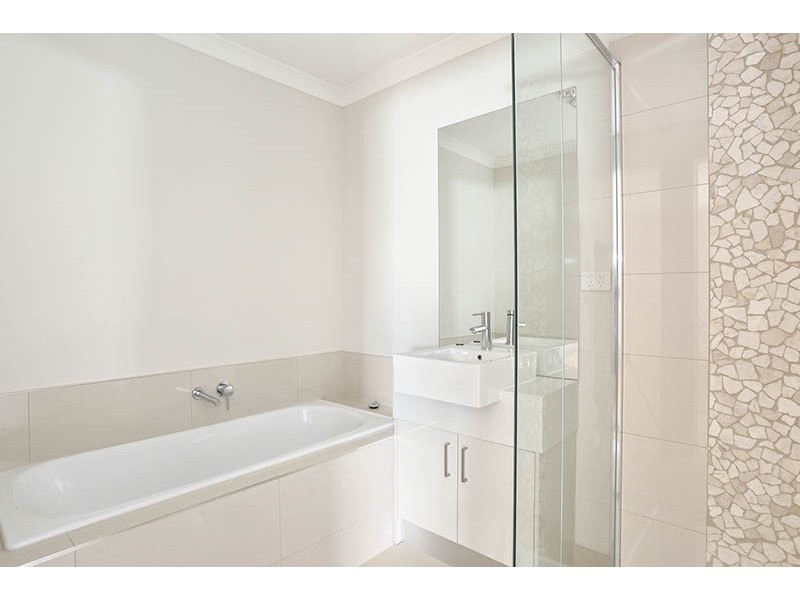 3/10 Devon Road, Pascoe Vale VIC 3044