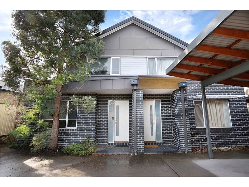 2/4 Manly Court, Coburg North VIC 3058