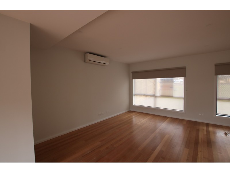 1/36 Austin crescent, Pascoe Vale VIC 3044