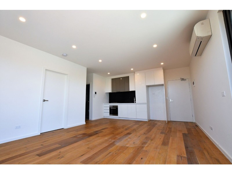 106/956 Doncaster Road, Doncaster East VIC 3109