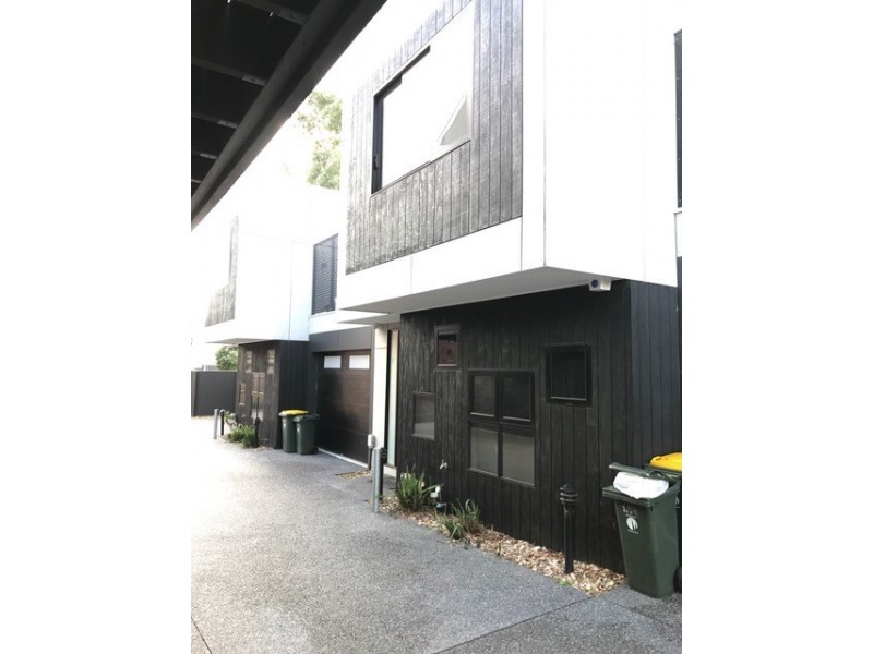 2/1A Teague Avn, Brunswick West VIC 3055