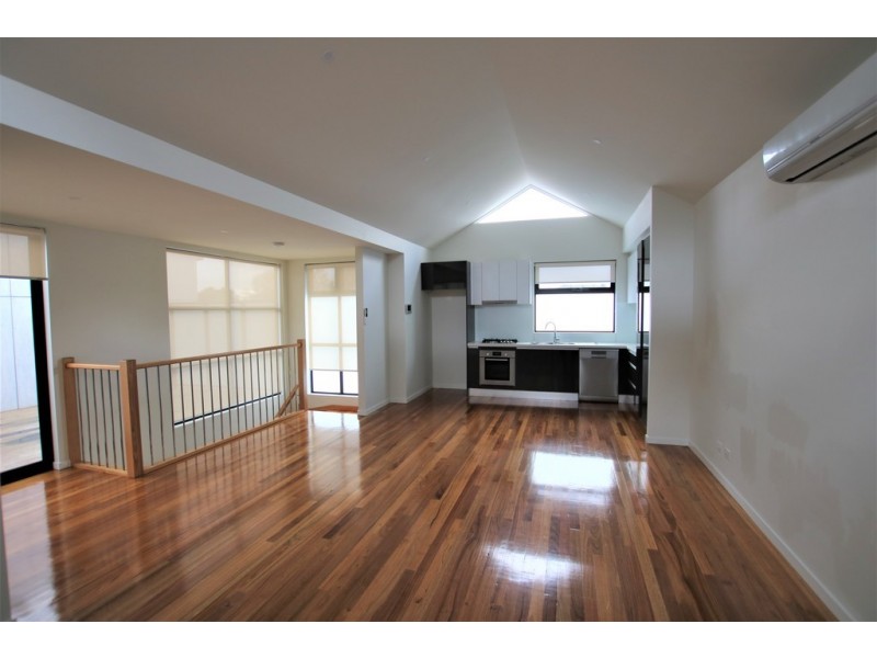 2/1A Teague Avn, Brunswick West VIC 3055