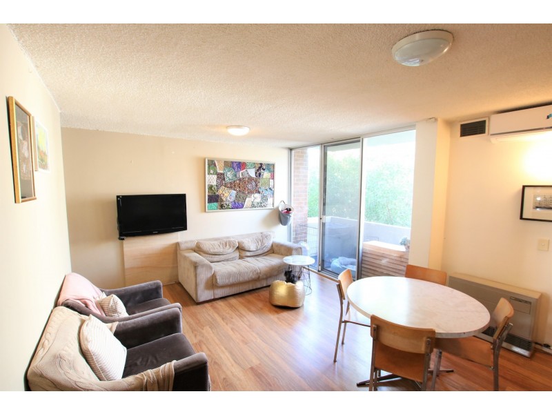 3/160 Lee Street, Carlton North VIC 3054