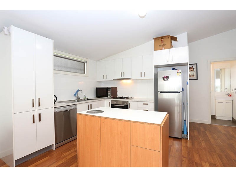 3/16 Lorensen Avenue, Coburg North VIC 3058