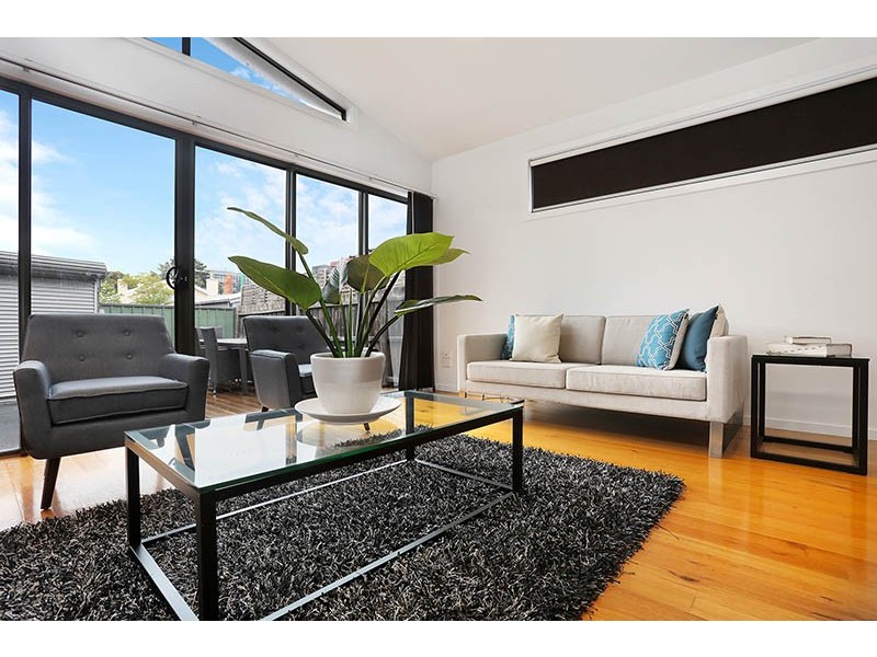 10 Aberdeen Street, Brunswick VIC 3056