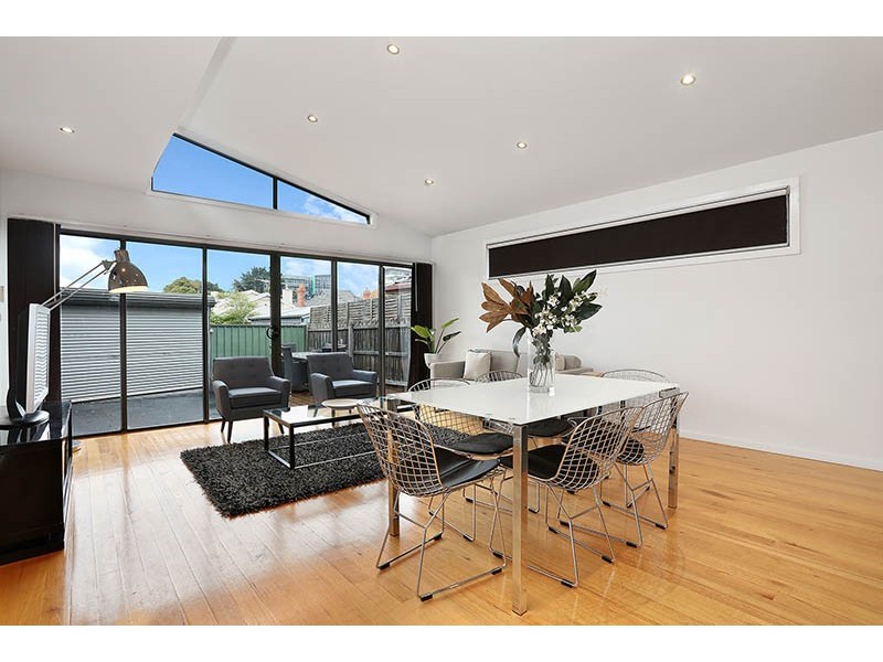 10 Aberdeen Street, Brunswick VIC 3056