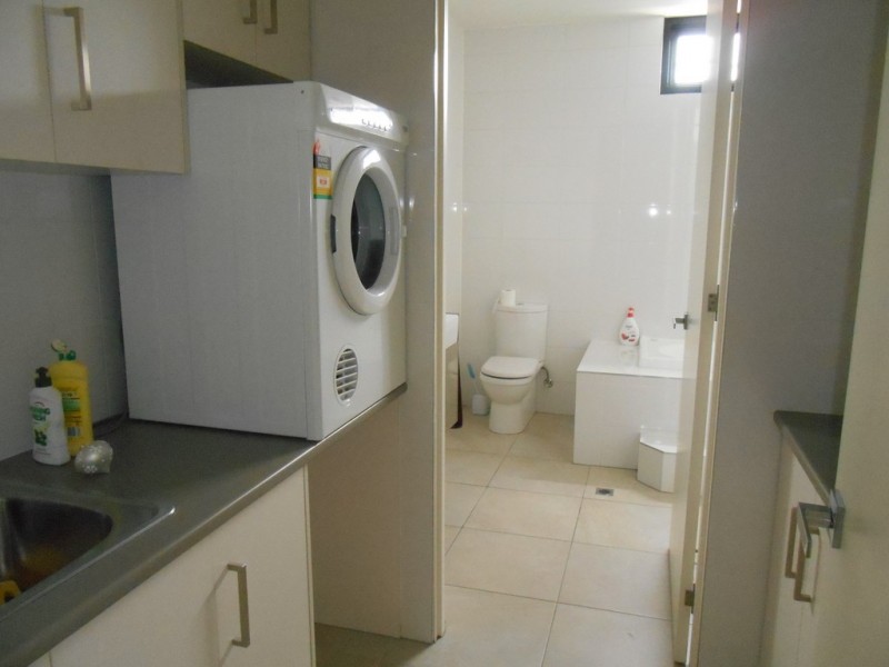 1/185 Albion Street, Brunswick VIC 3056