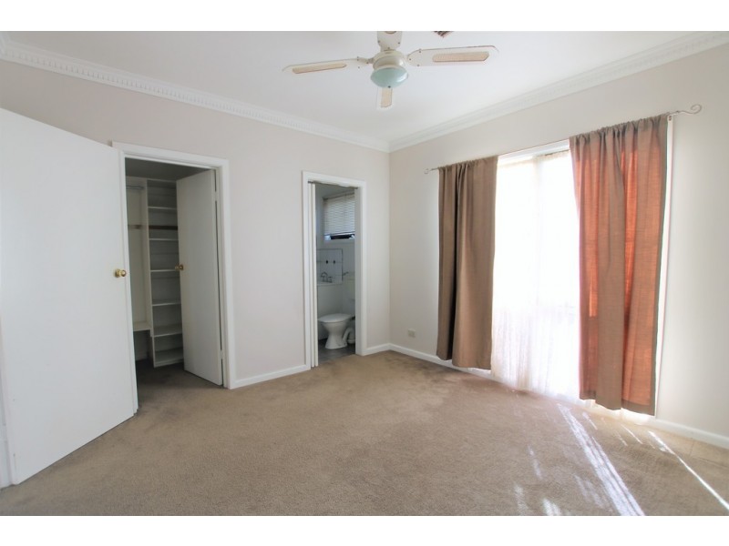 92 Widford Street, Glenroy VIC 3046