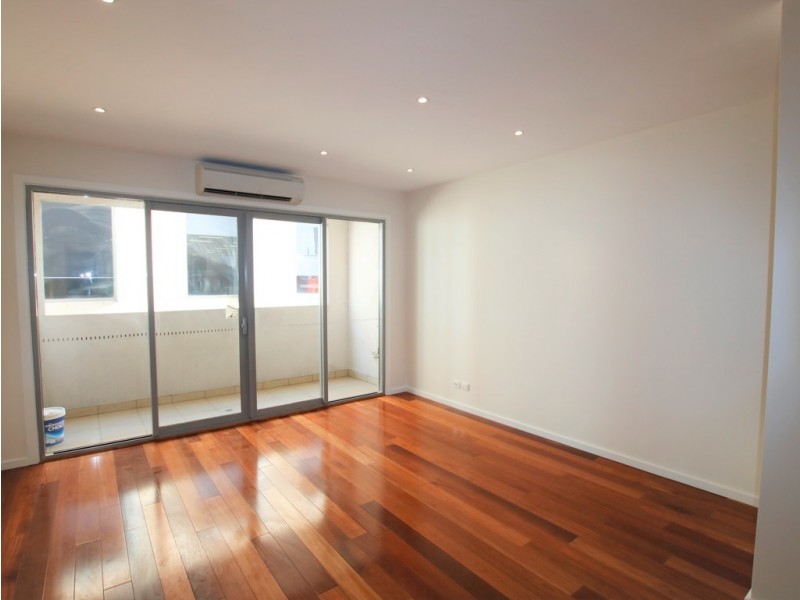 871B Sydney Road, Brunswick VIC 3056