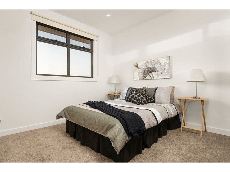 2/30 Westgate Street, Pascoe Vale South VIC 3044