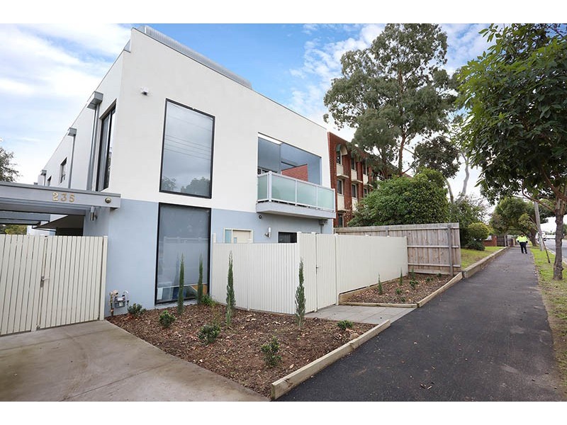 2/235 Ascot Vale Road, Ascot Vale VIC 3032