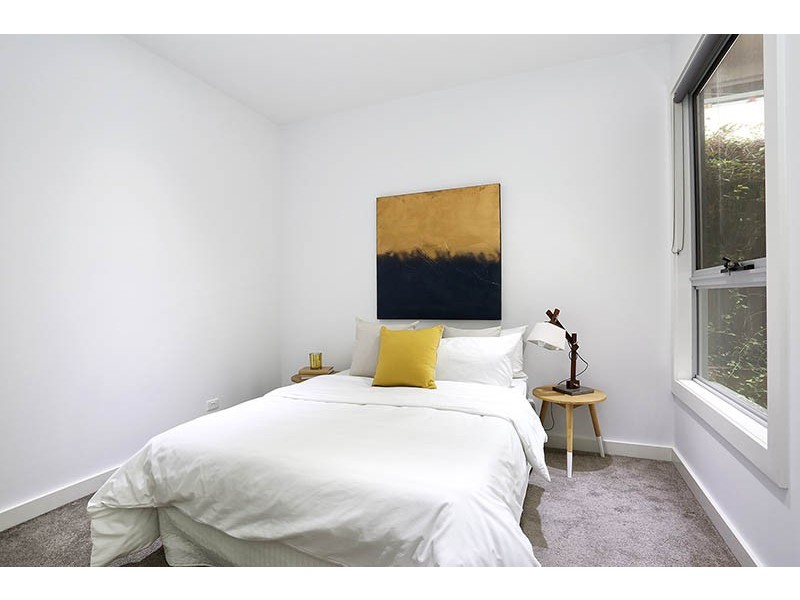 2/235 Ascot Vale Road, Ascot Vale VIC 3032