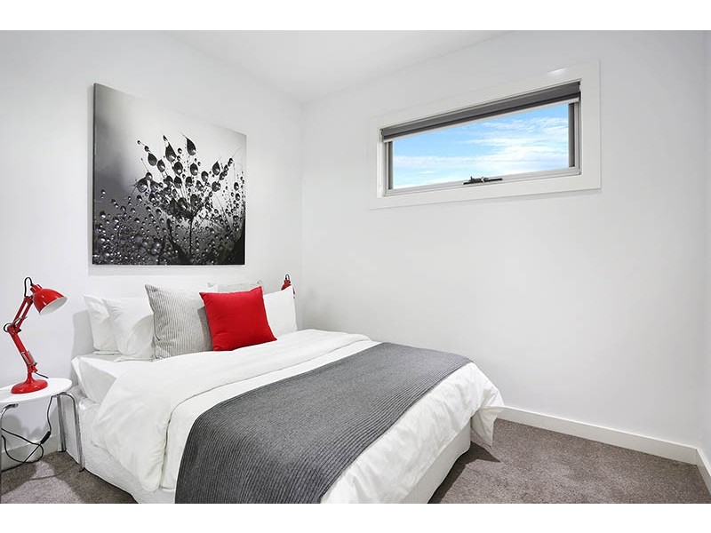 2/235 Ascot Vale Road, Ascot Vale VIC 3032