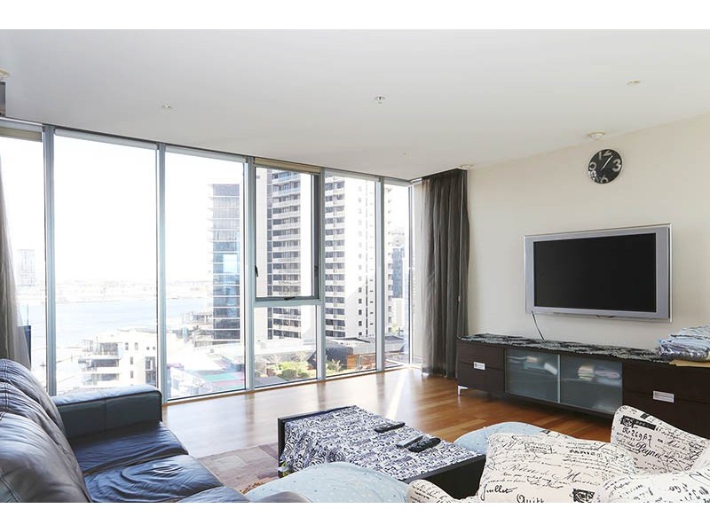 1007/2 New Quay Promenade, Docklands VIC 3008