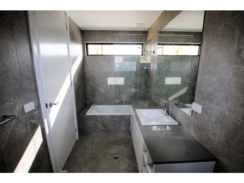 39A Taylor Street, Moonee Ponds VIC 3039