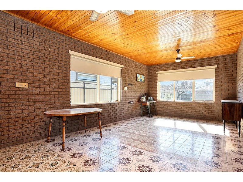 25 Suvla Grove, Coburg North VIC 3058