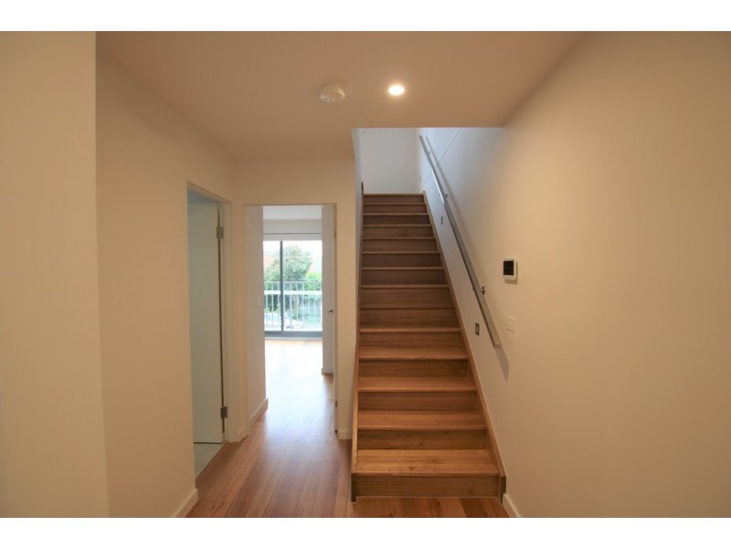 201/8-10 Barkly street, Brunswick East VIC 3057