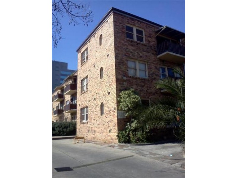 3/75 Queens Road, Melbourne VIC 3000