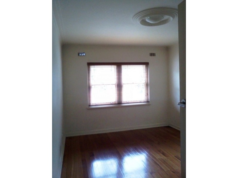 3/75 Queens Road, Melbourne VIC 3000