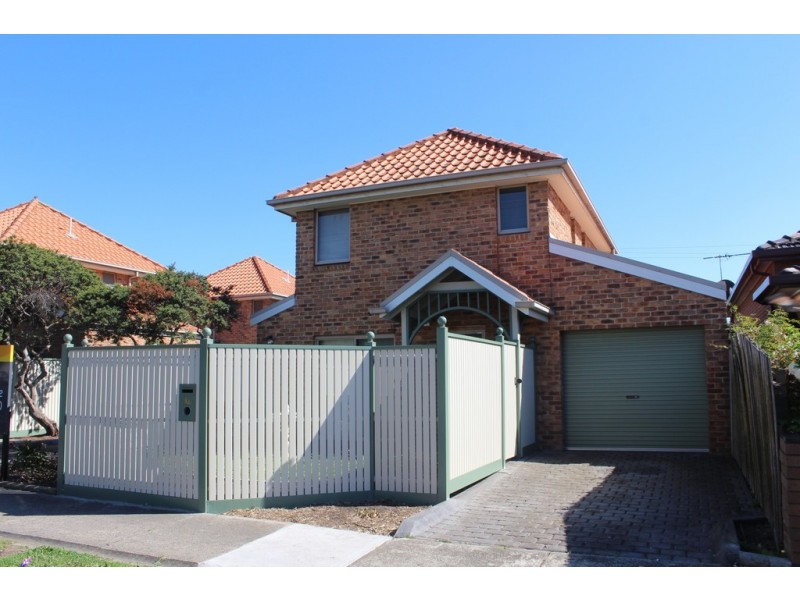 9A Moore Street, Coburg VIC 3058